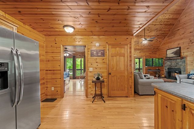 458 Sugar Mountain Road, Blue Ridge, GA 30513