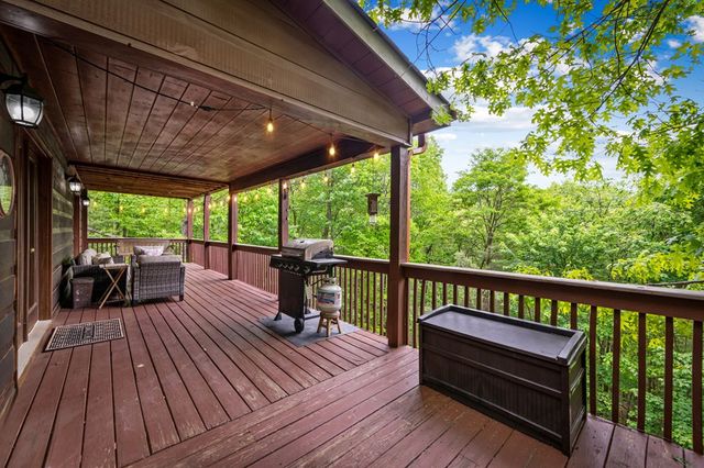 458 Sugar Mountain Road, Blue Ridge, GA 30513
