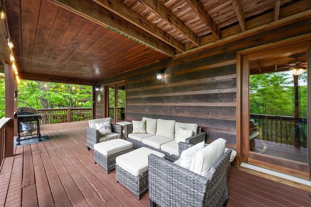 458 Sugar Mountain Road, Blue Ridge, GA 30513
