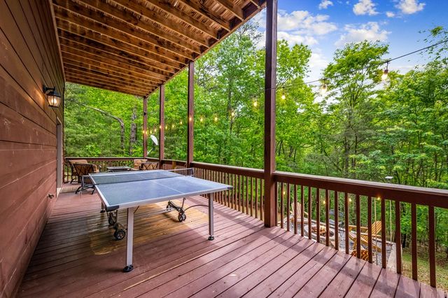 458 Sugar Mountain Road, Blue Ridge, GA 30513
