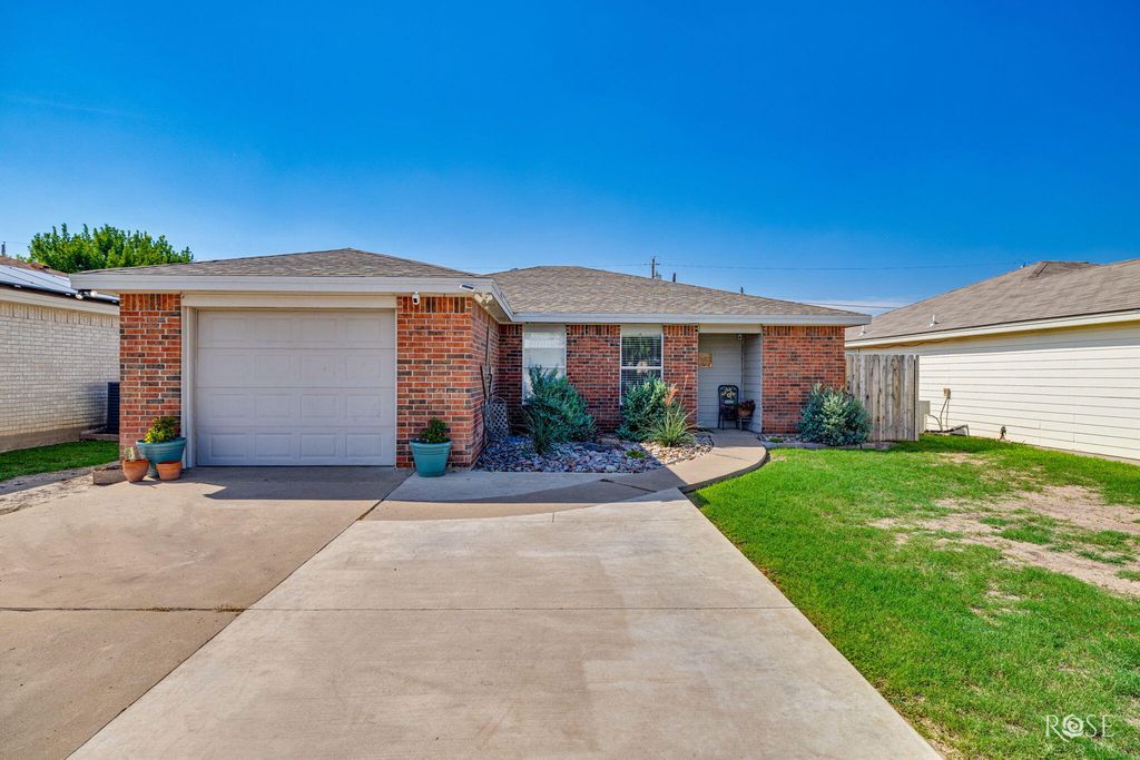 2926 Waco Street, San Angelo, TX 76901