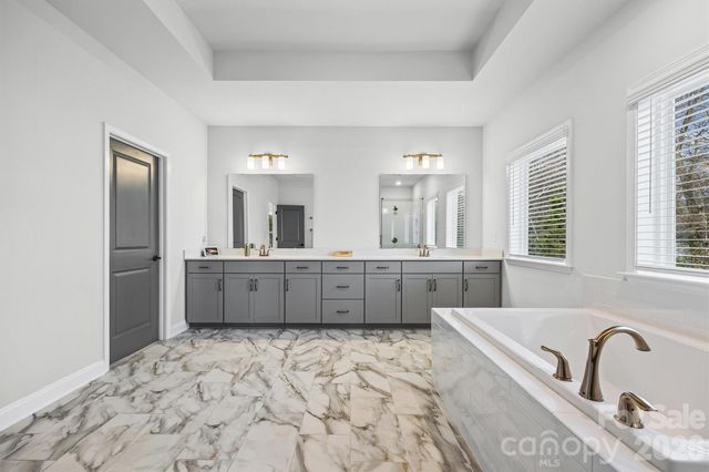 1245 Drummond Avenue, Charlotte, NC 28205