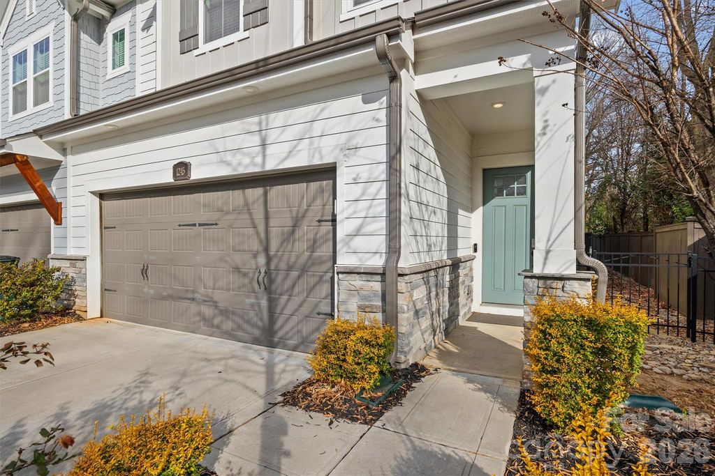 1245 Drummond Avenue, Charlotte, NC 28205