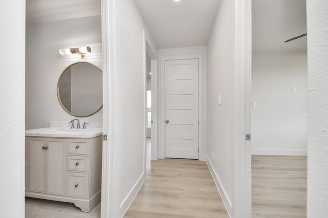 5024 Sophie Slansky Way, Sealy, TX 77474