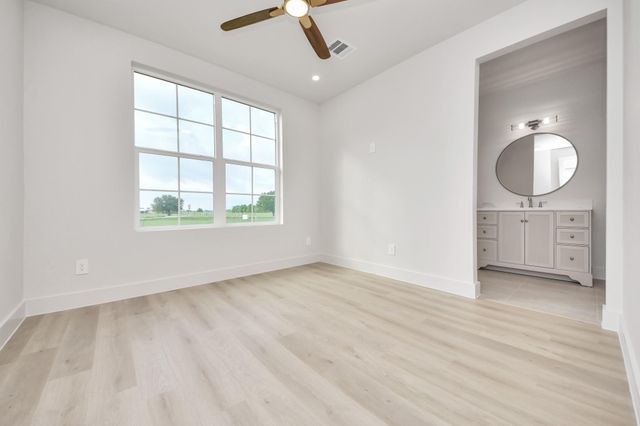 5024 Sophie Slansky Way, Sealy, TX 77474