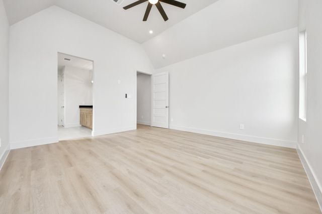 5024 Sophie Slansky Way, Sealy, TX 77474