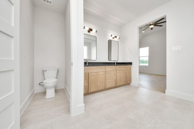 5024 Sophie Slansky Way, Sealy, TX 77474