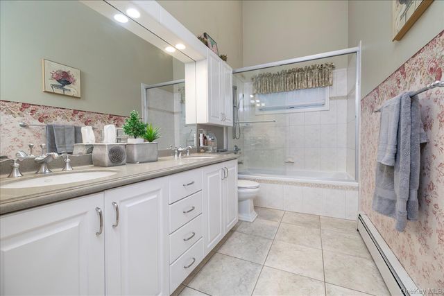 3056 Valentine Place, Wantagh, NY 11793