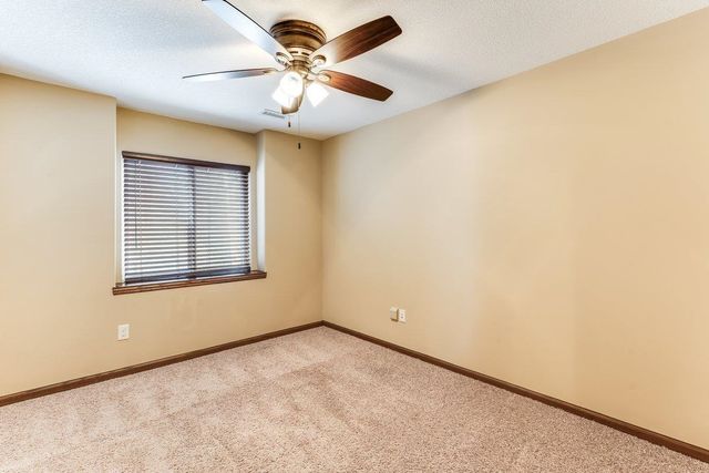8722 E BLADE CT, Wichita, KS 67226