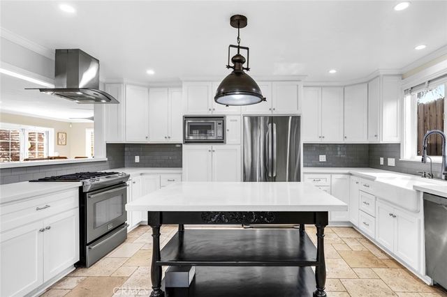 34061 Formosa Drive, Dana Point, CA 92629