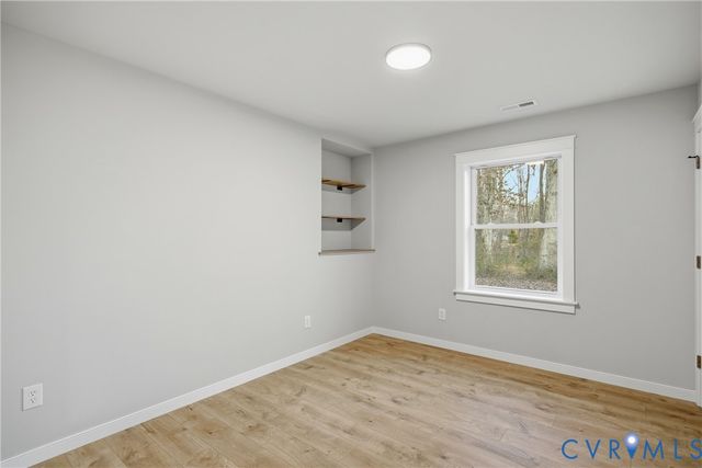 23 Greenwood Dr, Louisa, VA 23093