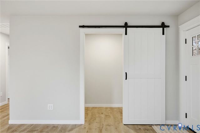 23 Greenwood Dr, Louisa, VA 23093