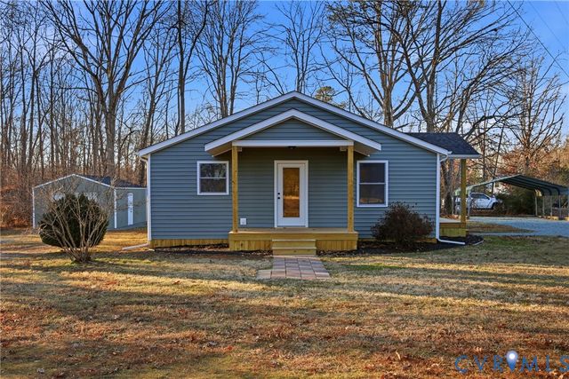 23 Greenwood Dr, Louisa, VA 23093