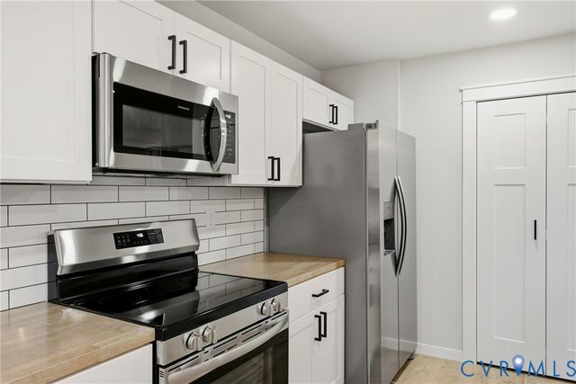 23 Greenwood Dr, Louisa, VA 23093