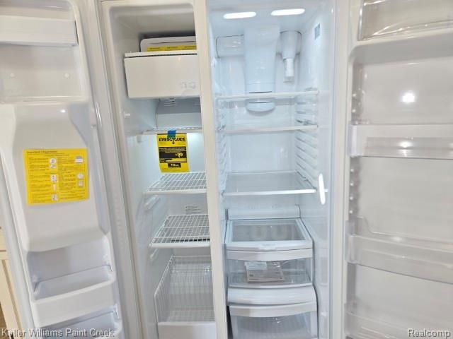 3210 Cero Drive, Sterling Heights, MI 48310