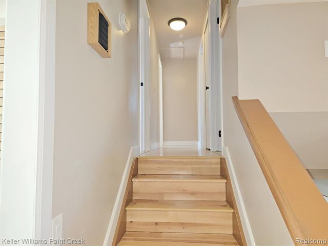 3210 Cero Drive, Sterling Heights, MI 48310