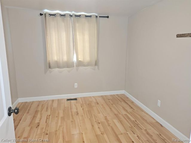 3210 Cero Drive, Sterling Heights, MI 48310