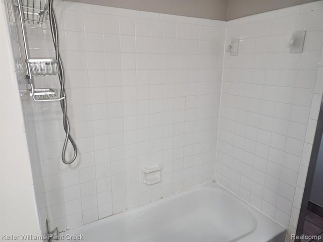 3210 Cero Drive, Sterling Heights, MI 48310