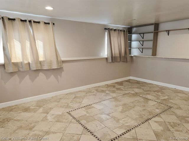 3210 Cero Drive, Sterling Heights, MI 48310