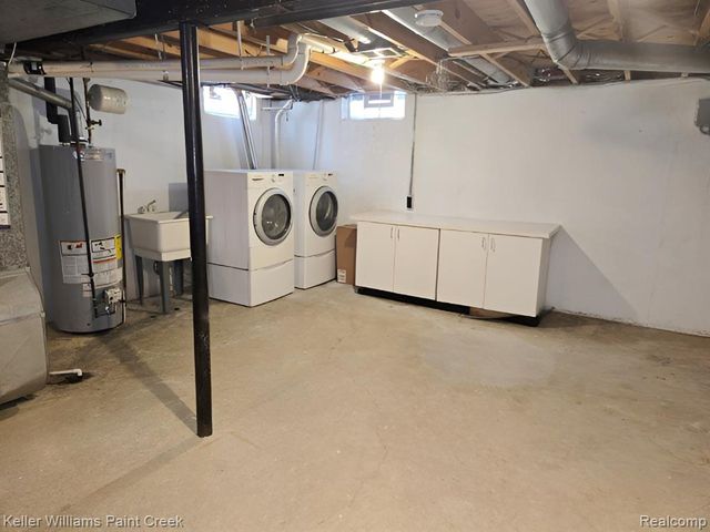 3210 Cero Drive, Sterling Heights, MI 48310