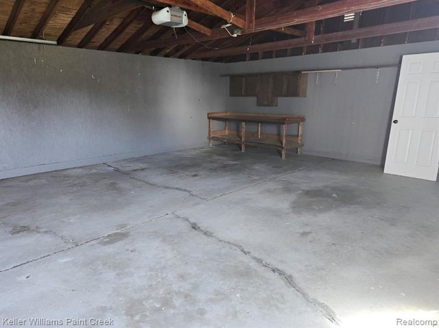 3210 Cero Drive, Sterling Heights, MI 48310