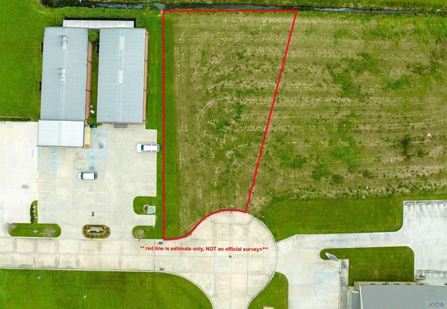 142 Finish Line Lane, Houma, LA 70360