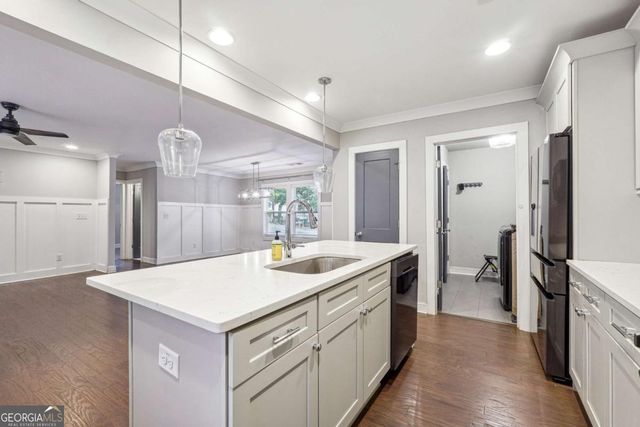 1919 North Avenue NW, Atlanta, GA 30318