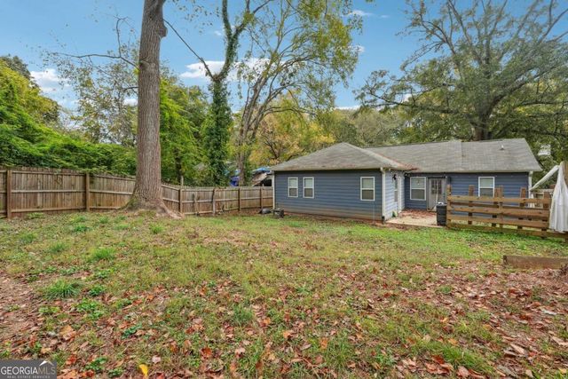 1919 North Avenue NW, Atlanta, GA 30318