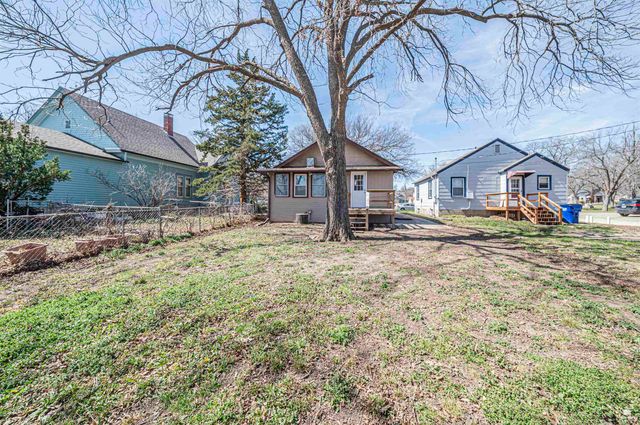 417 S Adams, Junction City, KS 66441
