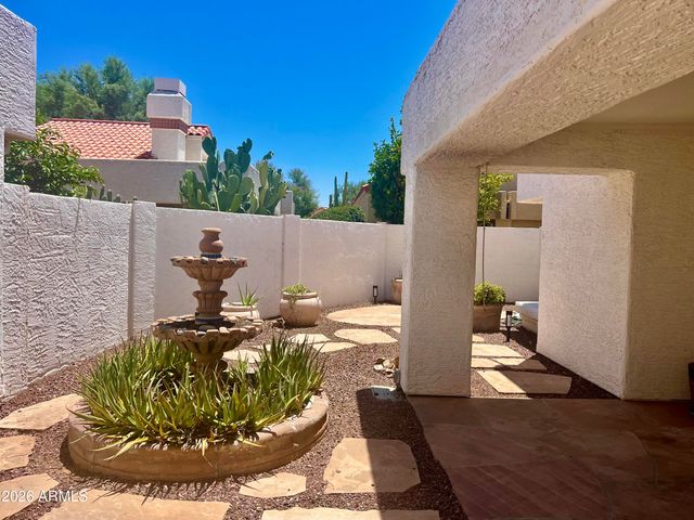 10053 E San Bernardo Drive, Scottsdale, AZ 85258