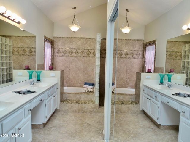 10053 E San Bernardo Drive, Scottsdale, AZ 85258