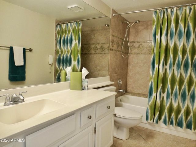 10053 E San Bernardo Drive, Scottsdale, AZ 85258