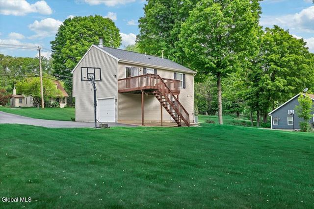160 Maple Avenue, Glenville, NY 12302