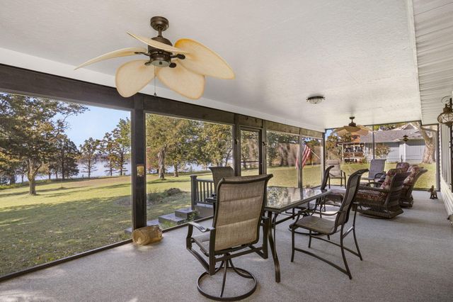 1754 Breezy Point Lane, Kimberling City, MO 65686