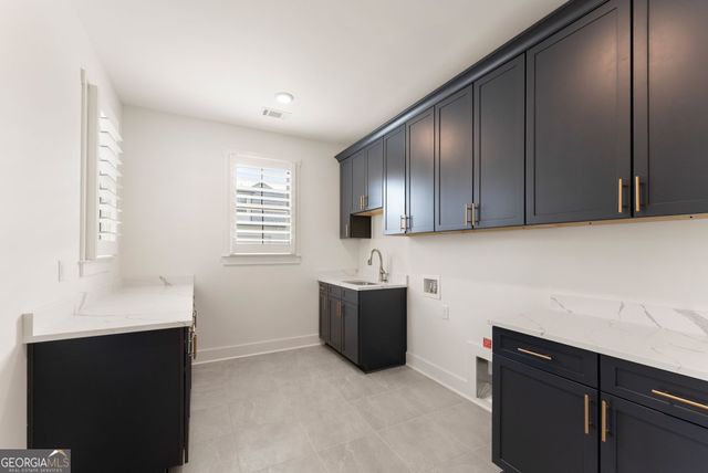 9220 Waldrip Road, Gainesville, GA 30506