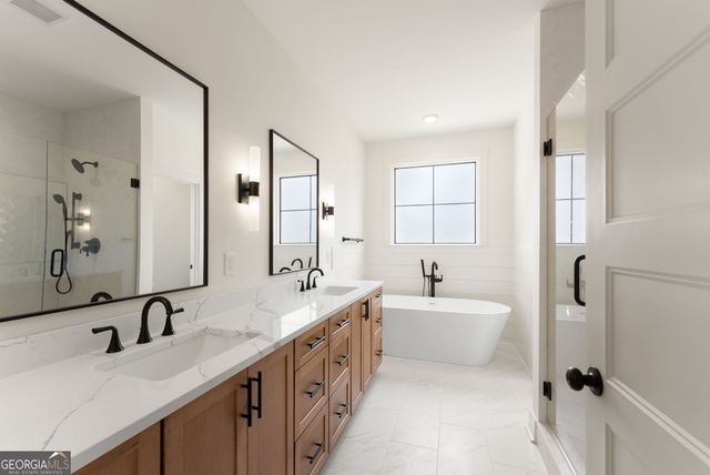 9220 Waldrip Road, Gainesville, GA 30506