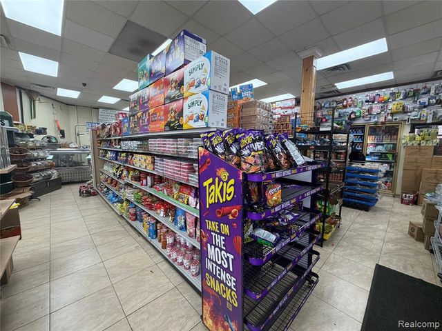 10135 Dix, Dearborn, MI 48120