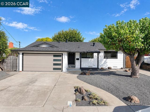 2261 Del Monte Dr, San Pablo, CA 94806
