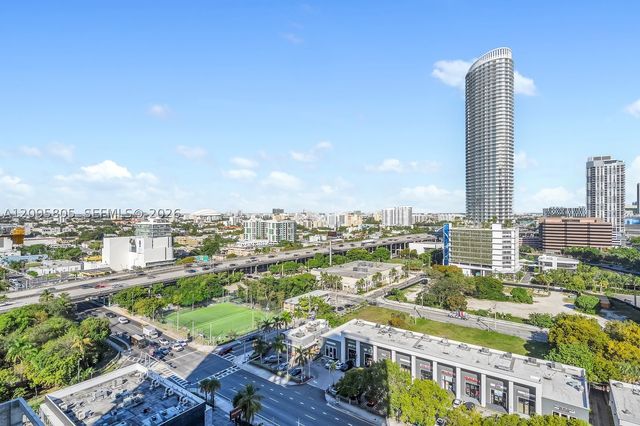 229 SW 9th St 508, Miami, FL 33130