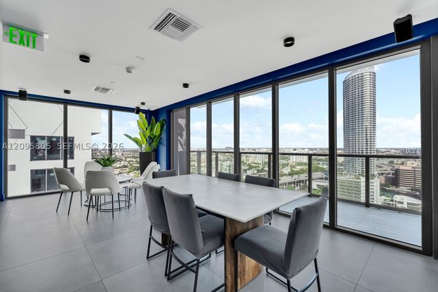 229 SW 9th St 508, Miami, FL 33130