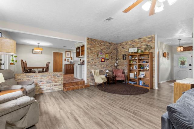 127 County Road 4276, Woodville, TX 75979