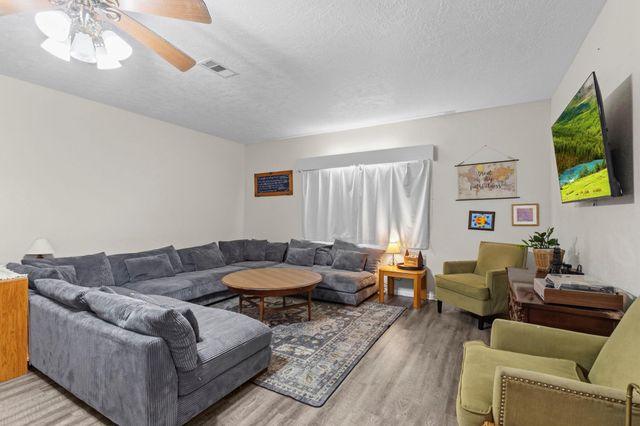 127 County Road 4276, Woodville, TX 75979