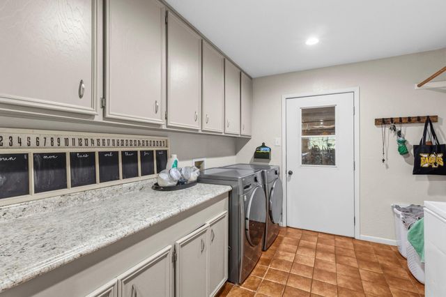 127 County Road 4276, Woodville, TX 75979