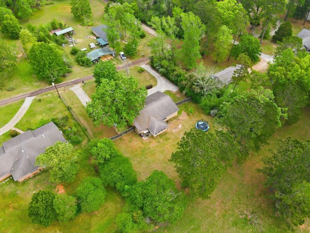 127 County Road 4276, Woodville, TX 75979