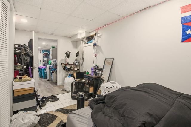 523 Dexter Street, Providence, RI 02907