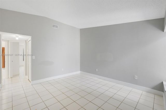 8423 SW 209th St, Cutler Bay, FL 33189