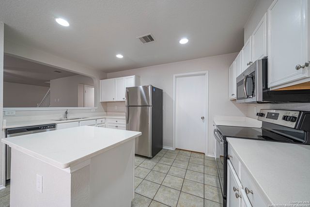 8803 Mesa, San Antonio, TX 78224