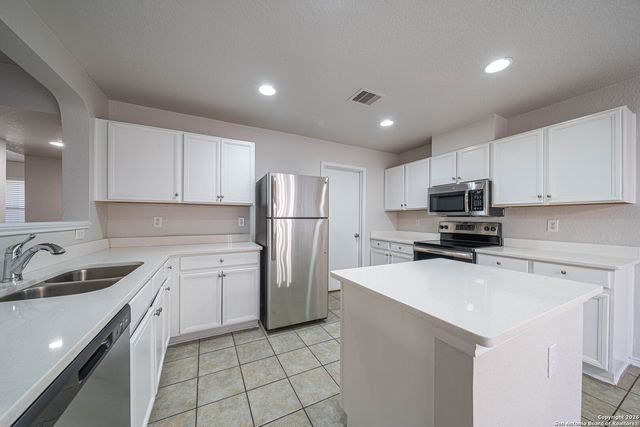 8803 Mesa, San Antonio, TX 78224