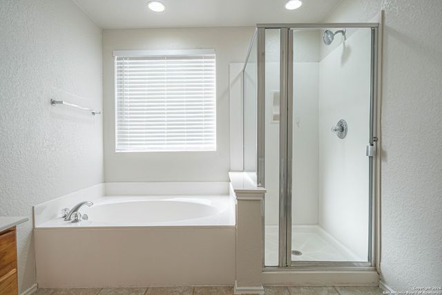 8803 Mesa, San Antonio, TX 78224