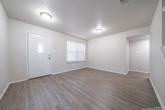 8803 Mesa, San Antonio, TX 78224